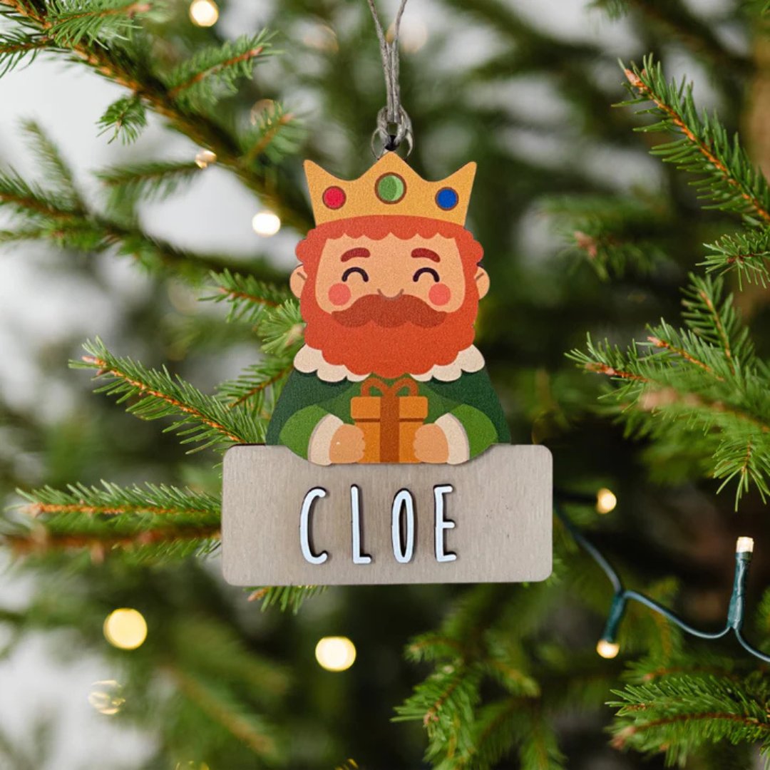 Gaspar: Adorno de madera con forma de Rey Mago Gaspar personalizado con nombre grabado