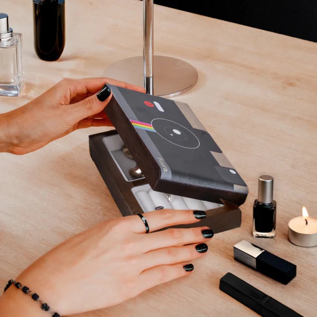 Joyero cámara retro