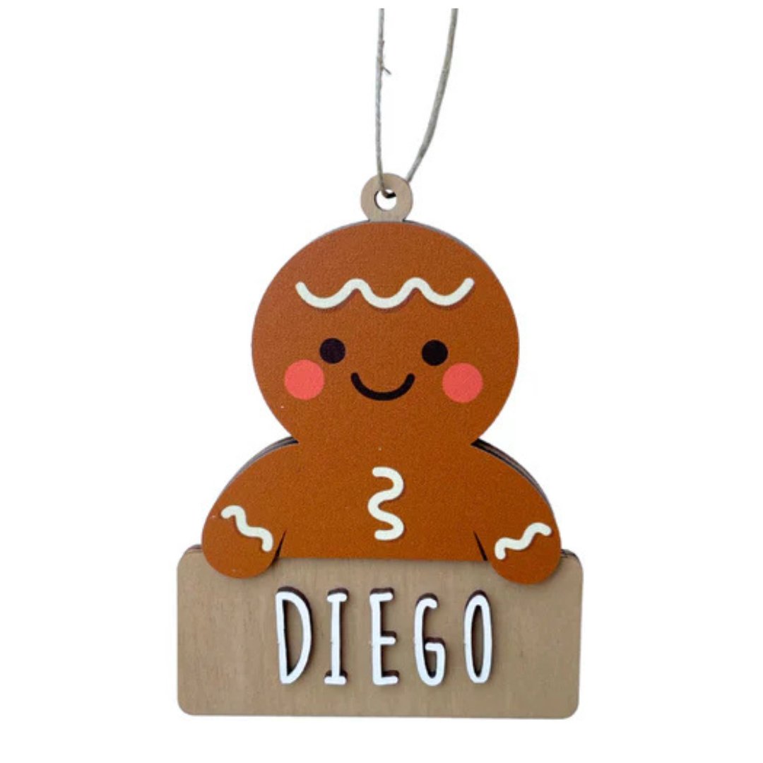 Adorno de Navidad de madera con forma de galleta de jengibre personalizado con nombre grabado